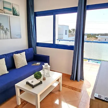 Ferienwohnung Sol - - Wifi - Pool - Max 4 Personen *